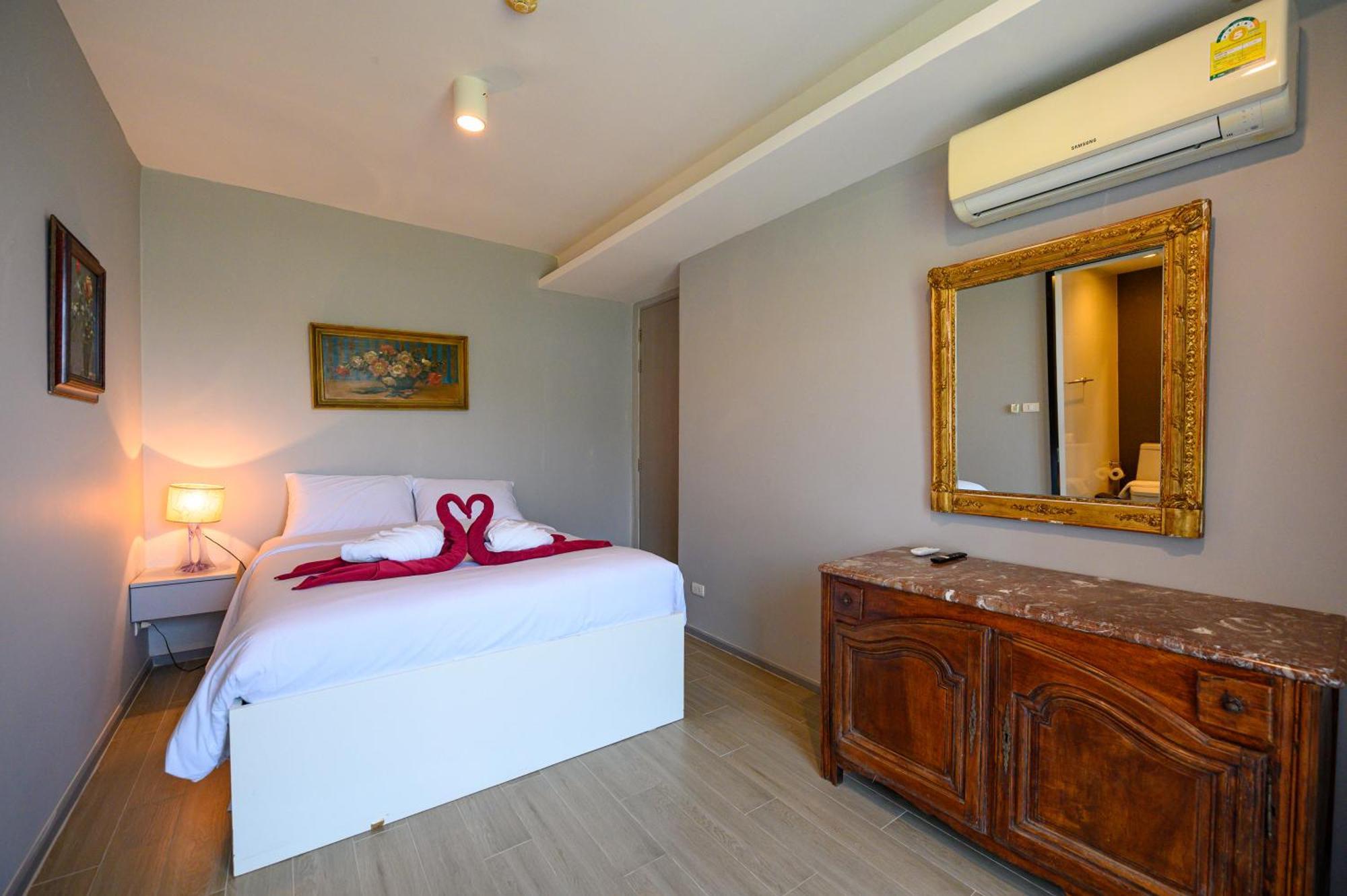6Th Avenue Surin Beach Zewnętrze zdjęcie