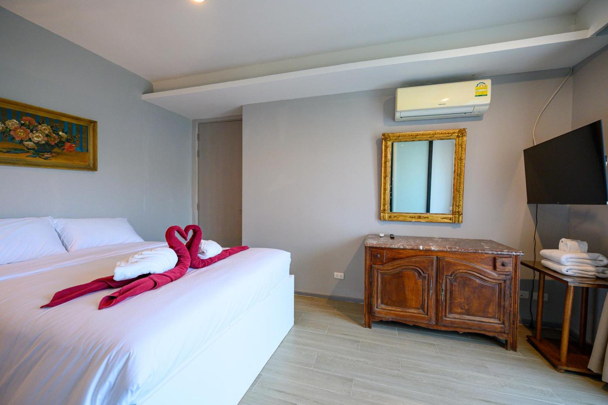 6Th Avenue Surin Beach Zewnętrze zdjęcie